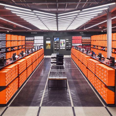 nike factory store voorraad